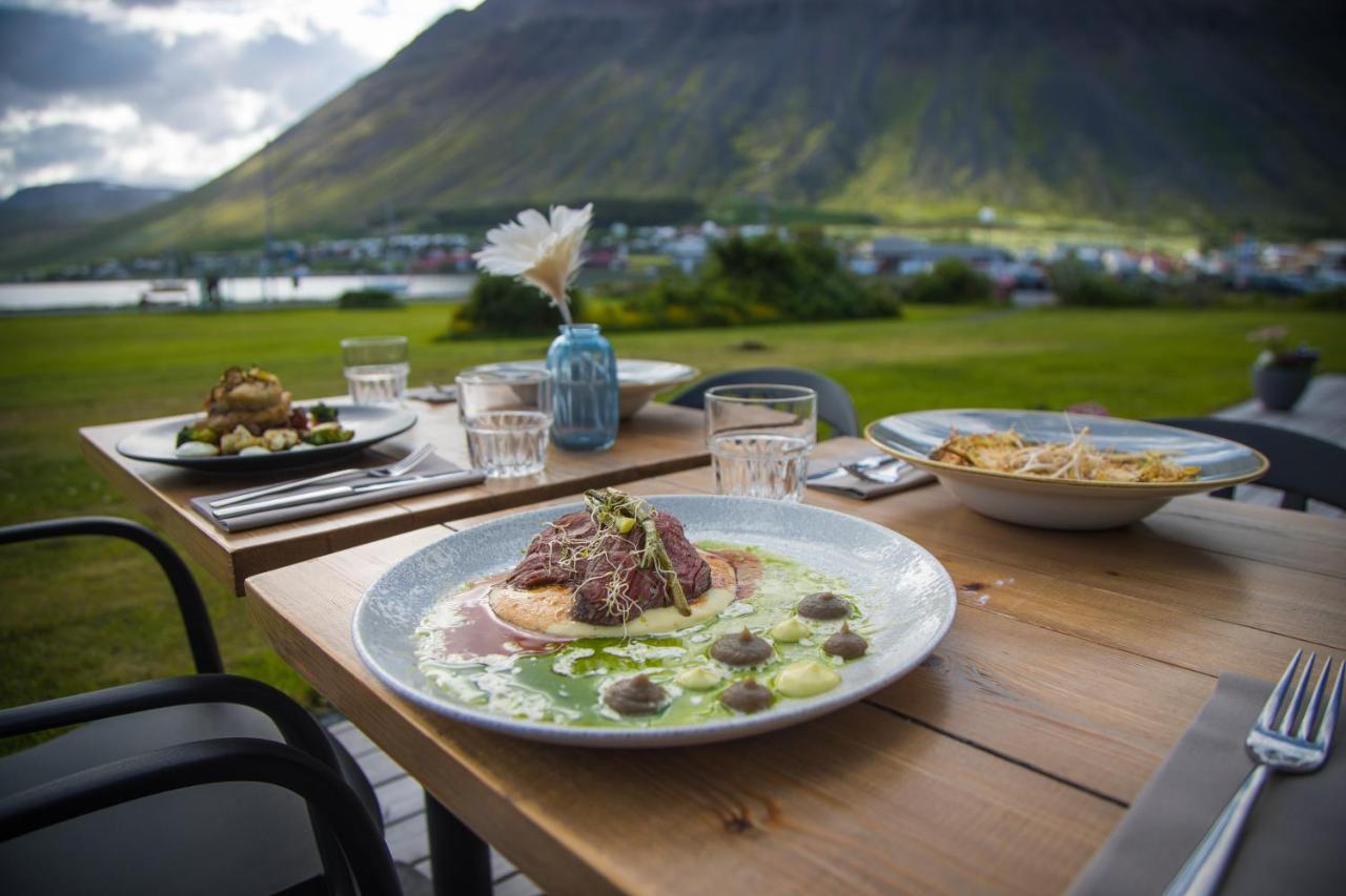 Hotel Isafjoerdur - Torg Ísafjörður Exterior foto